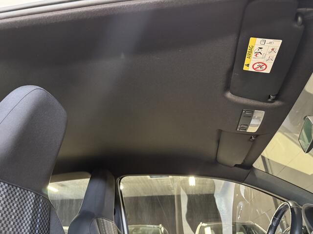 Volkswagen UP! 1.0 BMT R-line | Stoelverwarming | 16'' LMV | Airco | Zwarte hemel/dak/grill