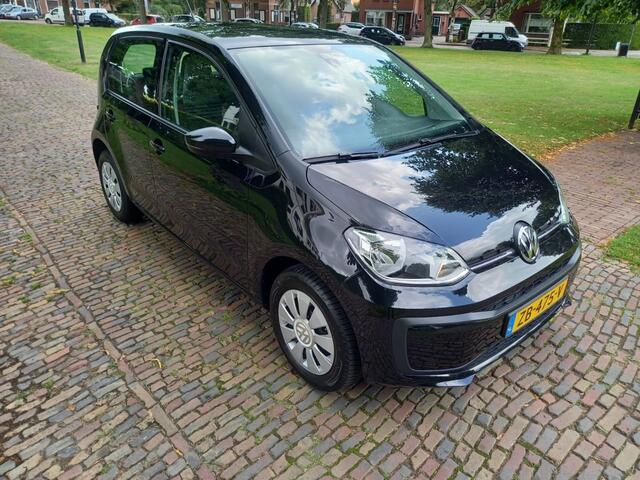 Volkswagen UP! 1.0 BMT move up!