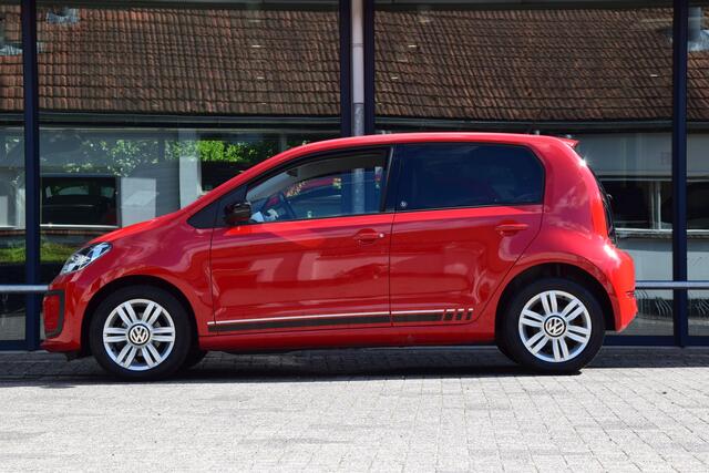 Volkswagen UP! 1.0 BMT up! BEATS | Org. NL | BOVAG Garantie | 15'' Velgen | Airconditioning | Bluetooth Telefoonverbinding | LED Dagrijverlichting | Lage KM-Stand NAP! |