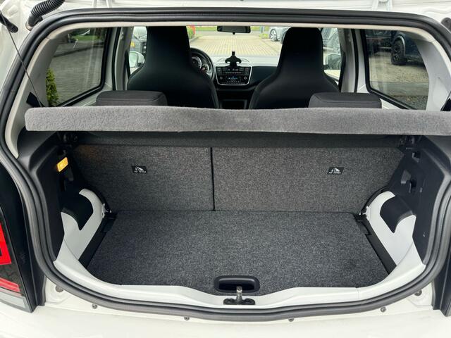 Volkswagen UP! 1.0 stoelverw, airco, multi stuur