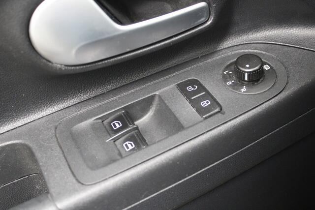 Volkswagen UP! 1.0 BMT Airco, Isofix, Bluetooth