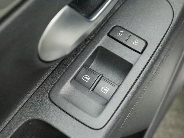Volkswagen UP! 1.0 60PK BMT Move Up! · Airco · Lane assist