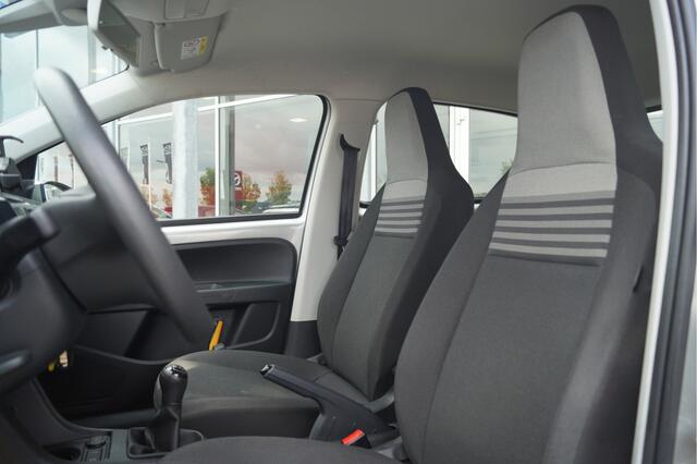 Volkswagen UP! 1.0 BMT move up!