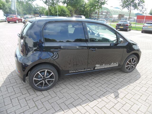Volkswagen UP! 1.0 auto word nog mee gereden