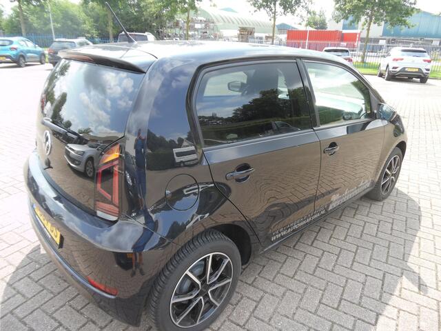 Volkswagen UP! 1.0 auto word nog mee gereden