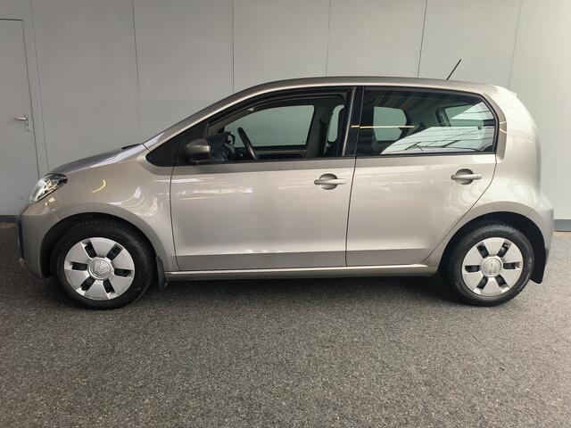 Volkswagen UP! 1.0 Rijklaar + 12 maanden Bovag-garantie Henk Jongen Auto's in Helmond, al 50 jaar service zoals 't hoort!
