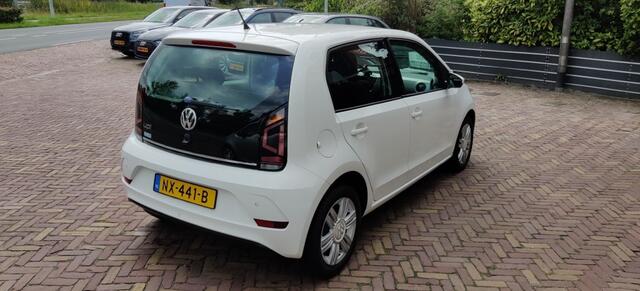 Volkswagen UP! 1.0 BMT High ECC Airco , Cruise , Nap