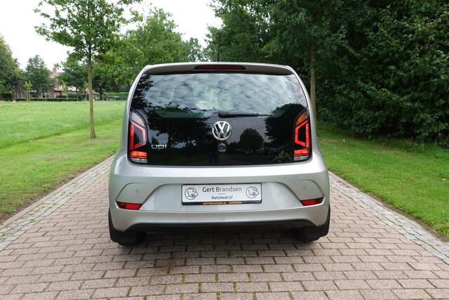 Volkswagen UP! 1.0 BMT move up! | Stoelverwarming | Cruise Control | PDC |