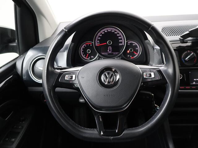 Volkswagen UP! 1.0 BMT move up! | 60 PK | Climate control | Achteruitrijcamera | Cruise control |
