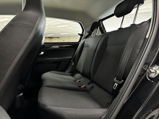 Volkswagen UP! 1.0 BMT move up!/ Facelift/ Maps + More/ DAB+/ 5-Drs/ Airco/ C.V. Afstand/ Elek. pakket/ Isofix/ Bluetooth/ Regensensor/ LED Dagrijverl.