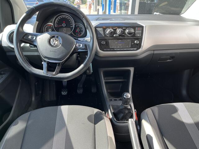 Volkswagen UP! 1.0 BMT high up! / CRUISE/ ZEER ZUINIG/ BLUETOOTH/ AIRCO/ MULTIFUNCTIONEEL STUUR/ START-STOP SYSTEEM/ RADIO/ AUX/ ISOFIX/ 15'' LMV