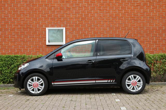 Volkswagen UP! 1.0 BMT up! beats UNIEK! | NL-auto | beats audio! | 5 deuren | Airco | Cruise control | Lichtm. velgen | Camera | Parkeersensoren |