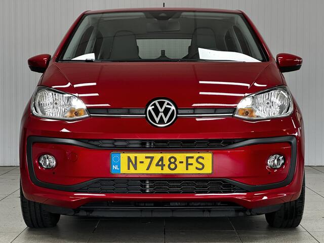 Volkswagen UP! 1.0 High Up/ Maps+More/ Camera/ Stoelverw./ DAB+/ Clima/ Cruise/ Bluetooth/ Diml.Auto/ Regensensor/ PDC Achter.