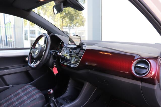 Volkswagen UP! 1.0 TSI GTI 6BAK/STOEL.VERW/CAMERA/CLIMA/BLUETOOTH