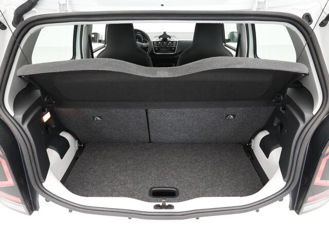 Volkswagen UP! 1.0 65pk Airco Bluetooth Dab 4-deurs 283