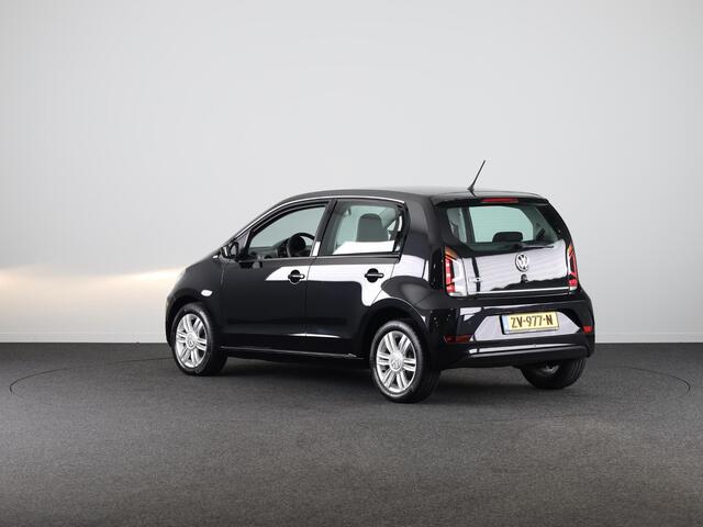 Volkswagen UP! 1.0 BMT high up! | Parkeersensoren | Multistuur | Airco | Navigatie via app |