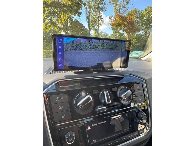 Volkswagen UP! 1.0 BMT high up! Airco S-702-GZ