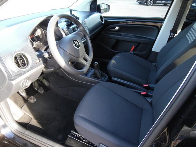 Volkswagen UP! move 1.0 auto word nog wel mee gereden