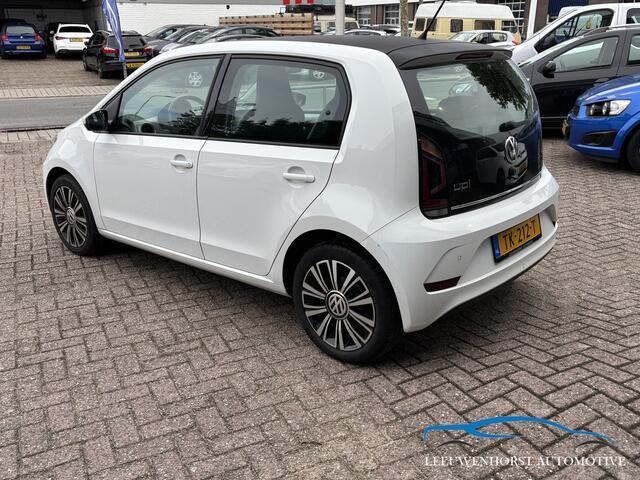 Volkswagen UP! 1.0 BMT high up! Camera, Clima, PDC, orig. NL-auto, unieke km stand