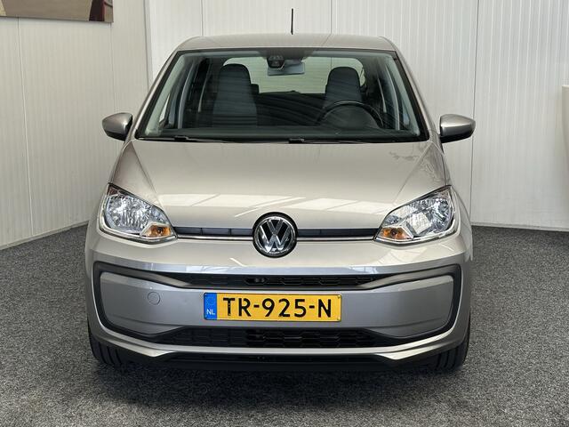 Volkswagen UP! 1.0 BMT MOVE UP! CRUISE CONTROL AIRCO BLUETOOTH TELEFOON MEDIA VOORBEREIDING ACHTERUITRIJCAMERA ZEER MOOOI !! 3010
