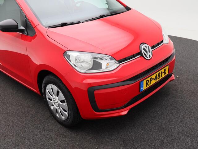 Volkswagen UP! 1.0 Automaat move up! | Camera | Cruise Control | Bluetooth | Parkeersensoren | Sportstuur | Privacy Glass | Airco | 48.147 Km