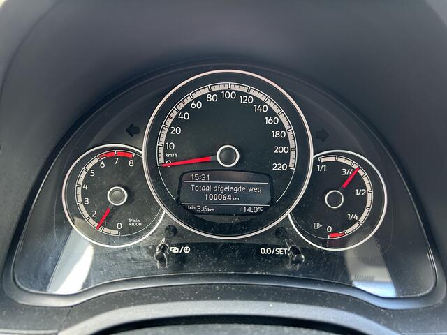 Volkswagen UP! 1.0 BMT move up! 5 Deurs Airco Keurige auto