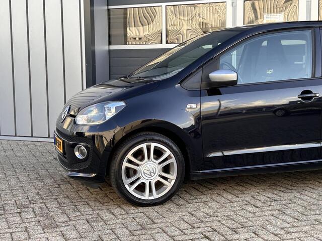 Volkswagen UP! 1.0 high up! BlueMotion | Stoel verwarming | Lichtmetaal | CV | Airco |