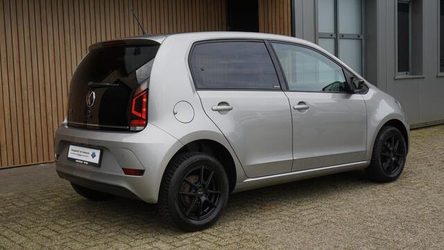 Volkswagen UP! 1.0 60PK 5Drs United Clima Cruise A-Camera 14inch LM DAB 79620km! Complete Up!