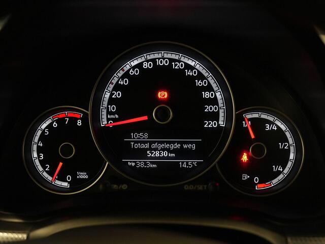 Volkswagen UP! 1.0 65 pk | Navigatie via App | DAB radio | Airco