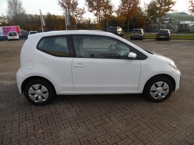 Volkswagen UP! 1.0