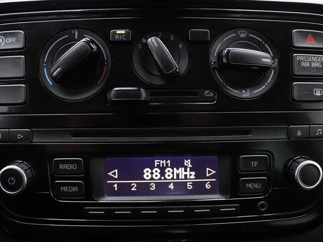 Volkswagen UP! 60pk move up! BlueMotion Airco | Navi