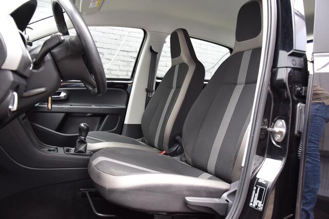 Volkswagen UP! 1.0 BMT high up! 60PK | Org. NL | BOVAG Garantie | Cruise Control | Airco | Bluetooth Telefoonverbinding | 15'' Velgen | Parkeersensoren Achter | LED Dagrijverlichting |