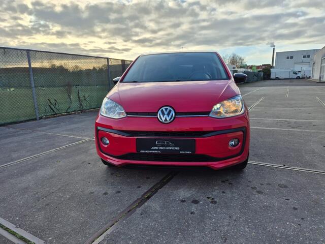 Volkswagen UP! 1.0 BMT high up!