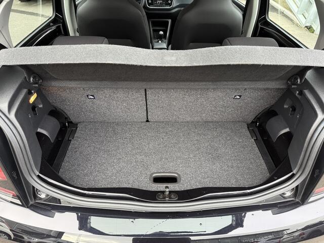 Volkswagen UP! 1.0 BMT move up!