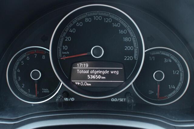 Volkswagen UP! 1.0 R-LINE, CRUISE, PDC, 5DRS, 53DKM