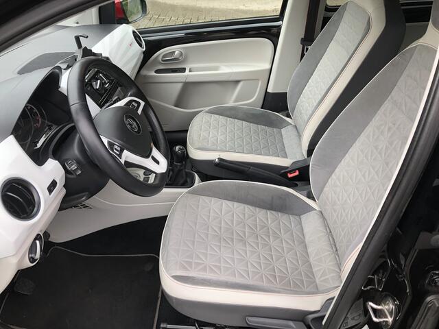 Volkswagen UP! 1.0 BMT up! beats Led Cruise Pdc Camera Nap