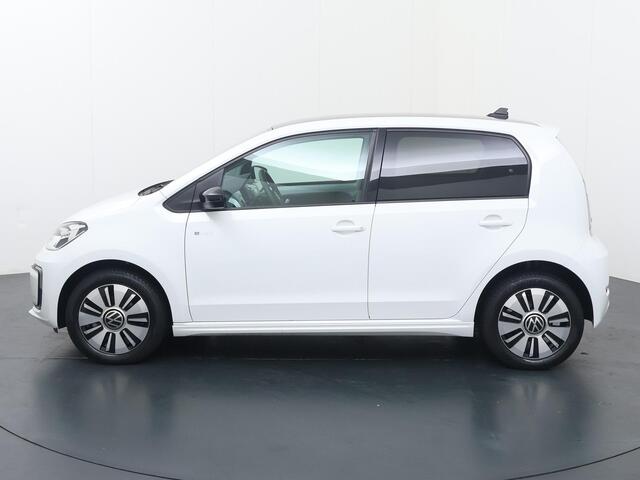 Volkswagen UP! e-Up! e-up! | 83 PK | SoH 90% | Climate control | Cruise control | Achteruitrijcamera |