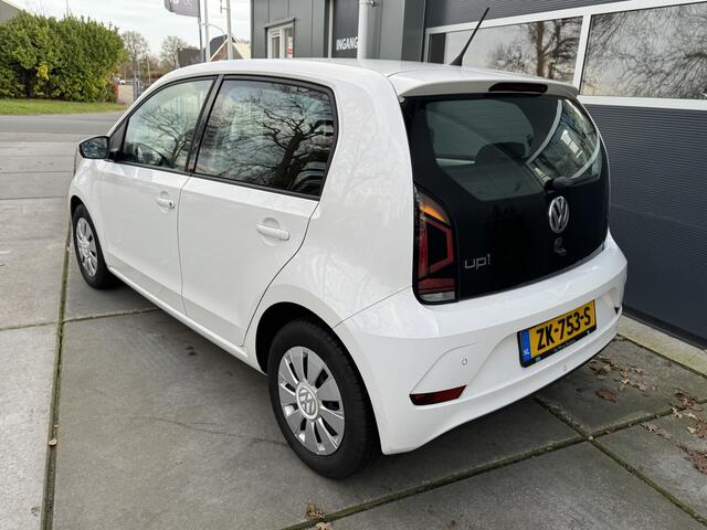 Volkswagen UP! 1.0 MPI 60 pk BMT move up! Cruise Control PDC Airco DAB Elektrische spiegels