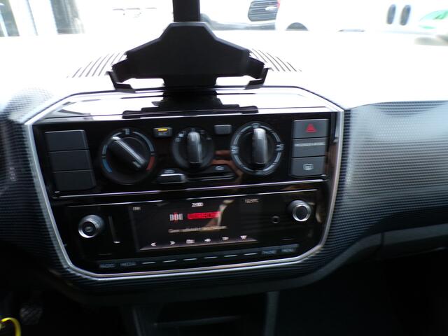 Volkswagen UP! 1.0 BMT high up! AIRCO, NIEUWE APK !!!
