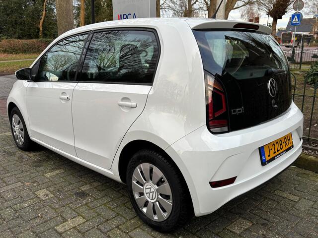 Volkswagen UP! 1.0 BMT move up!