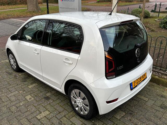Volkswagen UP! 1.0 BMT move up!
