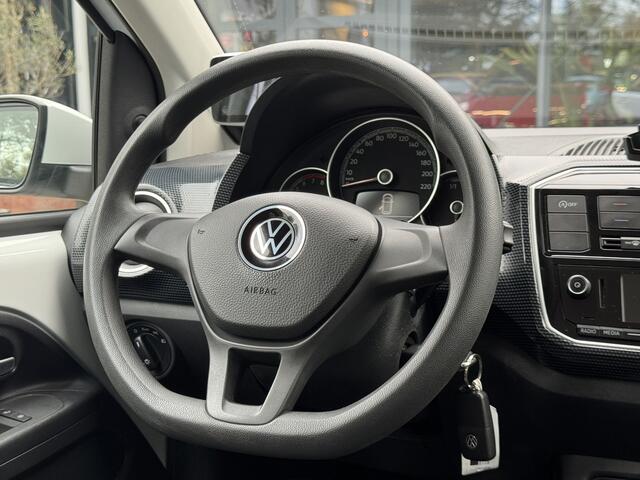 Volkswagen UP! 1.0 Climate control/Camera/Cruise control/PDC 02-03-2027 APK