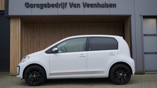 Volkswagen UP! 1.0 60pk up! 5Drs Beats Pano.Dak 16inch LM A-Camera *Nieuwstaat Up!* Alcantara Cruise Control 1e Eigenaar 12253km!