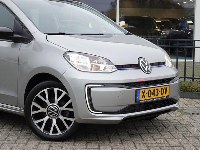 Volkswagen UP! e-Up! e-up! Style LMV | CRUISE | ECC | CAMERA + PDC | VERW. STOELEN