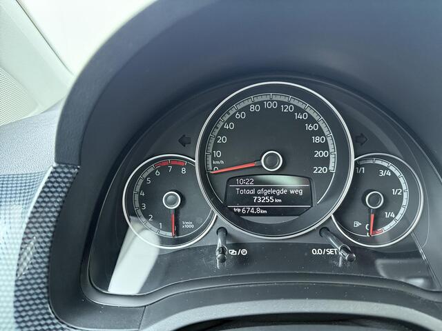 Volkswagen UP! 1.0 | 65 PK | Dab radio |