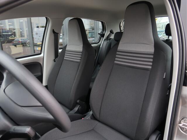 Volkswagen UP! 1.0 move up! 5drs. Executive | Airco |