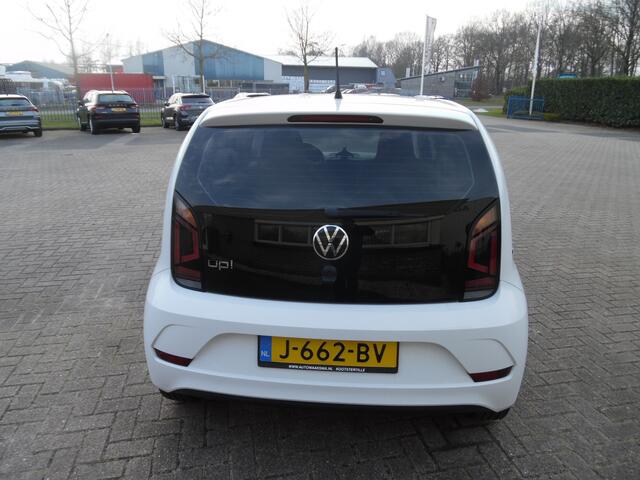 Volkswagen UP! 1.0 BMT move up!