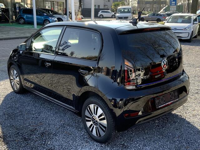 Volkswagen UP! e-Up! e-up! United (Camera,LM,Clima,Winter)
