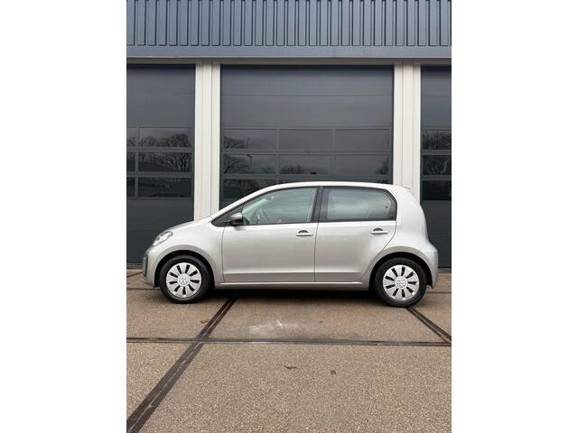 Volkswagen UP! 1.0 BMT move up!