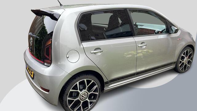 Volkswagen UP! 1.0 TSI GTI 115pk | VOL! | Panoramadak | Beats Audio | Zomer- & Winterset | Stoelverwarming | Cruise Control |